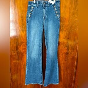 NWT Gap 70’s Flare sz 27R